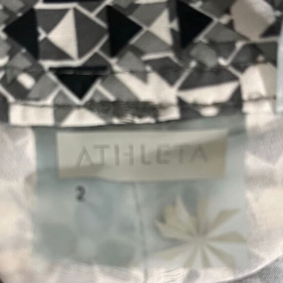 Athleta Gray Geometric Floral Print Whatever Skort   Size 2 - Picture 3 of 5
